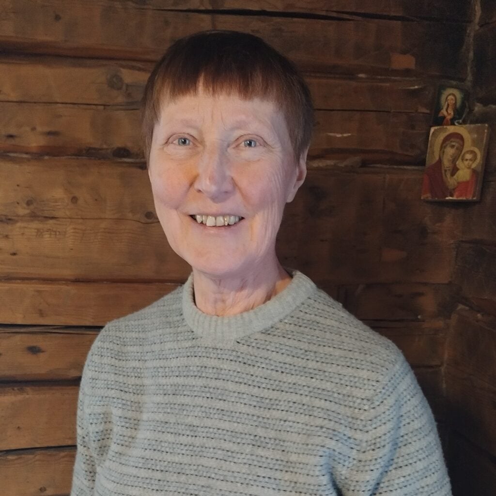 Nainen henkilökuvassa.